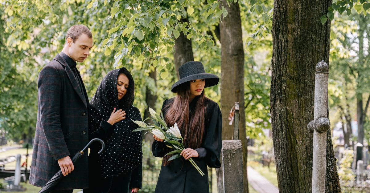 The Role of Personal Touches in Pre-Planning Funerals
