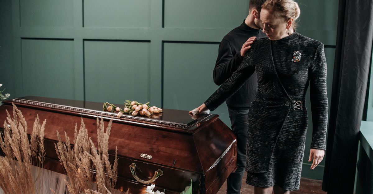 The Role of Rituals: Incorporating Tradition into Grief Management Workshops